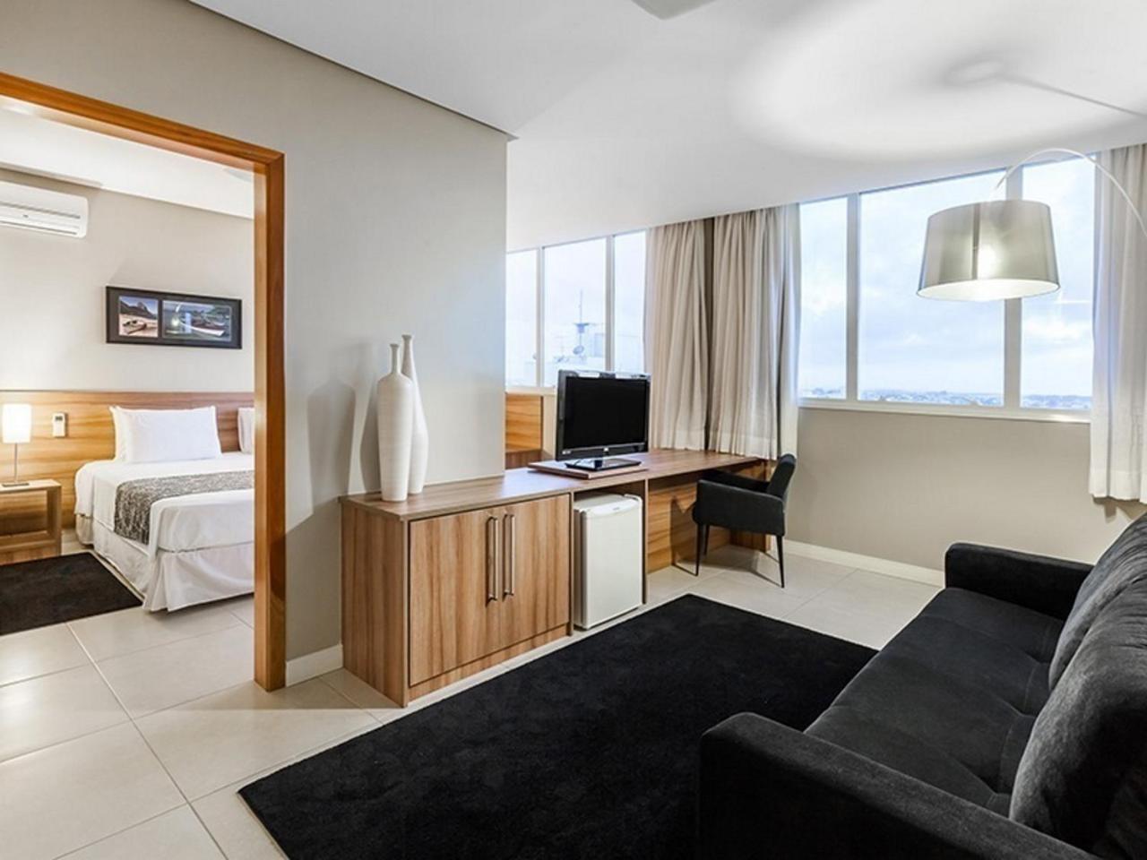 Days Inn By Wyndham Linhares Kültér fotó